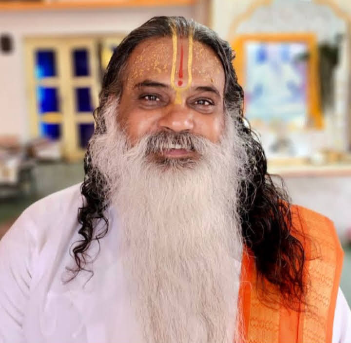 Shri Maithili Raman Sharan Ji Maharaj (Shri Lakshman Kiladhish Sarkar)